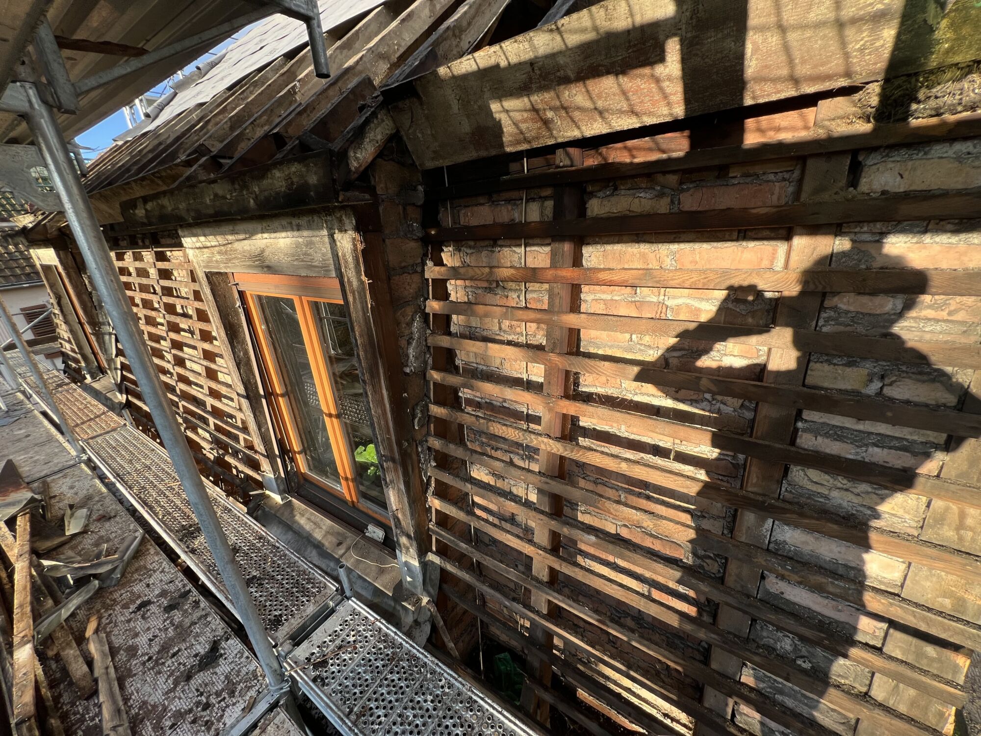 Rénovation Technique d’une Toiture à Strasbourg (Bas-Rhin) : L’Expertise Crépi Style Bischheim 4