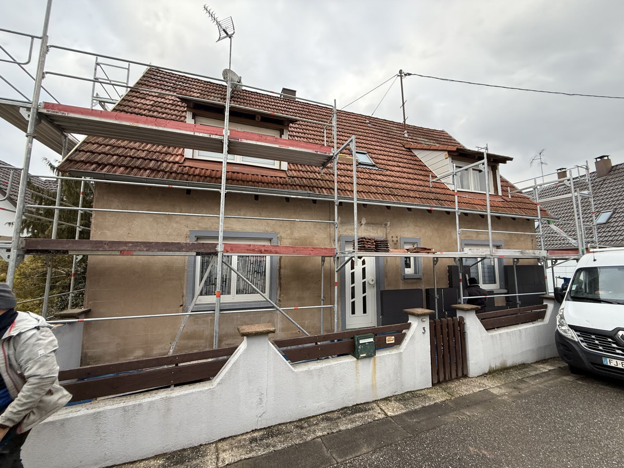 Isolation Thermique Extérieure et Travaux de Couverture à Gries (proche de Haguenau) : Un Chantier Signé Crépi Style Bischwiller 4
