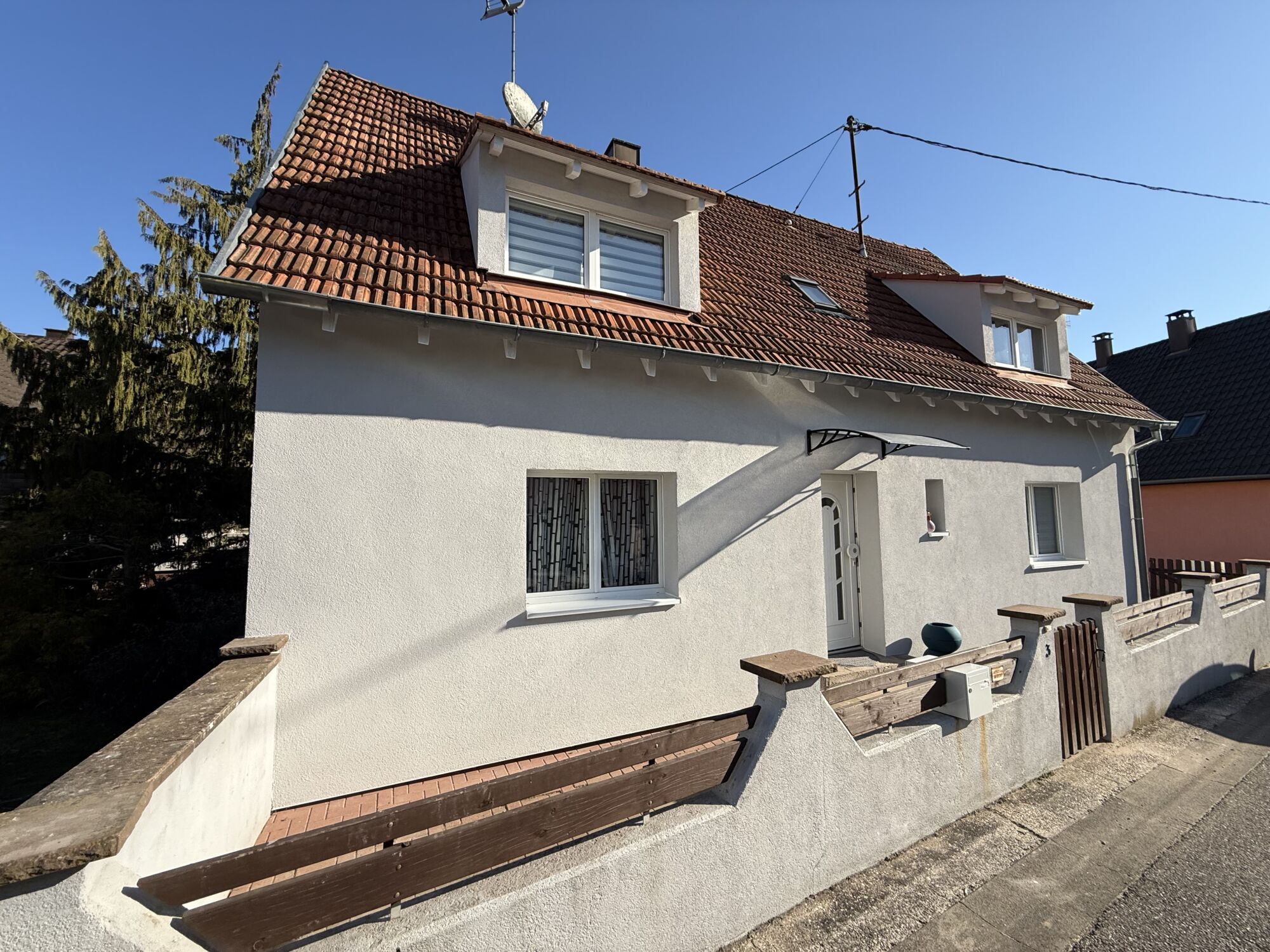 Isolation Thermique Extérieure et Travaux de Couverture à Gries (proche de Haguenau) : Un Chantier Signé Crépi Style Ostwald 5