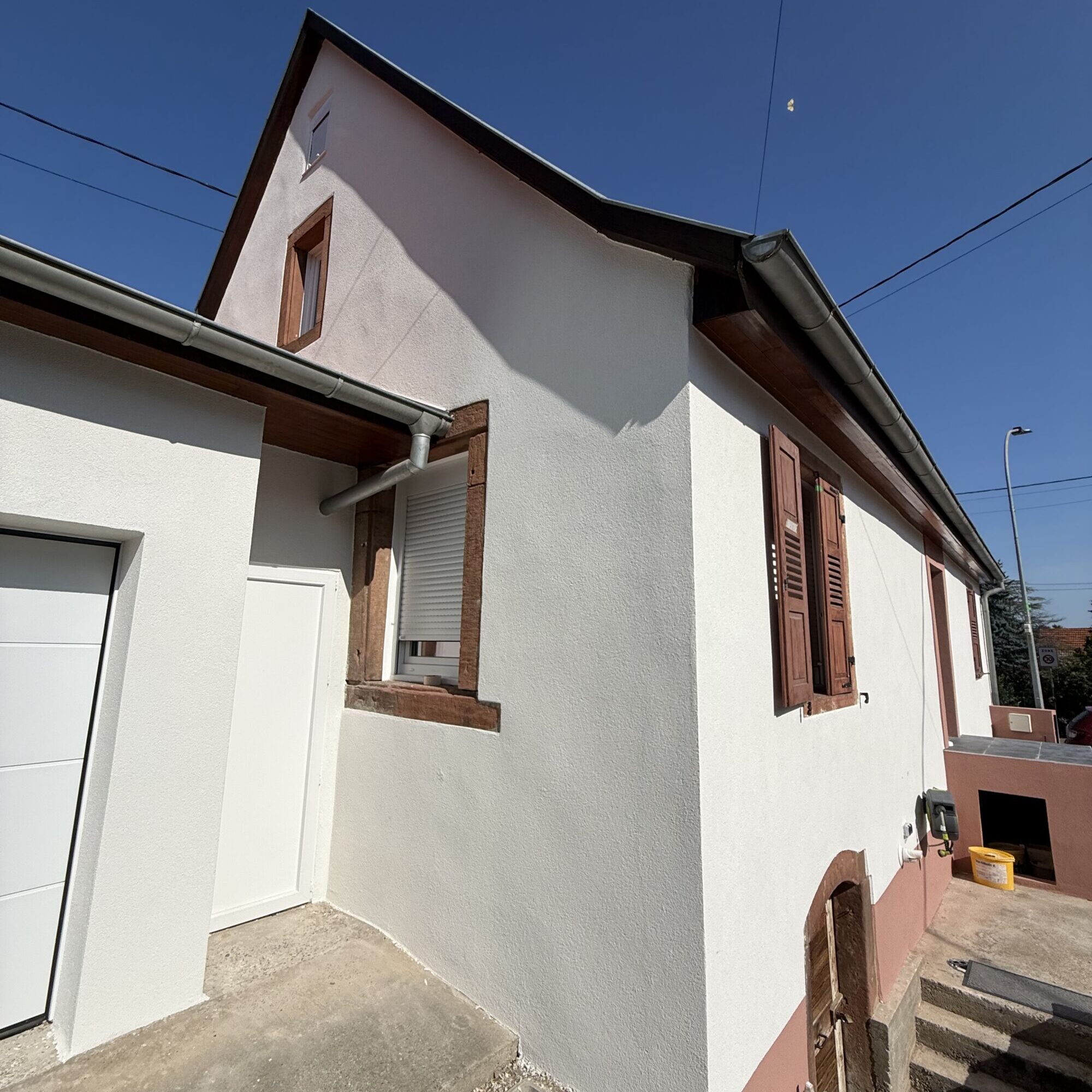 Quel type d&rsquo;enduit choisir pour une fa&ccedil;ade en zone humide ou expos&eacute;e aux intemp&eacute;ries ? Illkirch-Graffenstaden