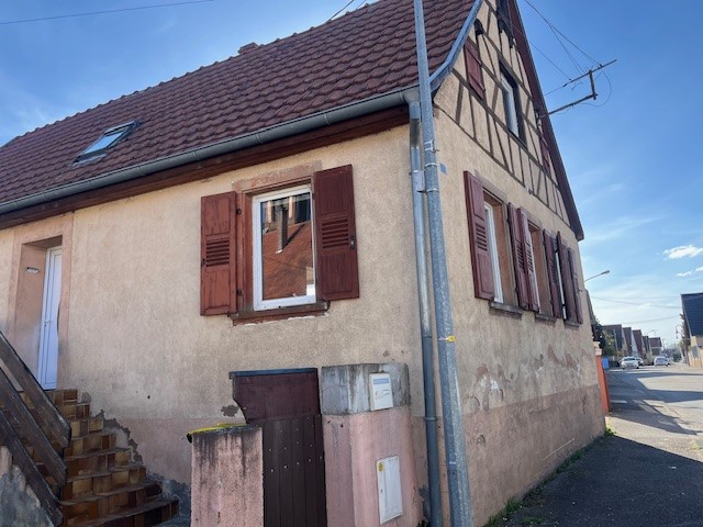 TIM 3 | CRÉPI STYLE Ravalement d’une Maison à Colombages à Niedermodern (proche de Schweighouse) : Tradition et Haute Performance Wissembourg 1